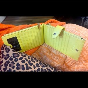 SUPER CUTE PASTEL YELLOW WALLET